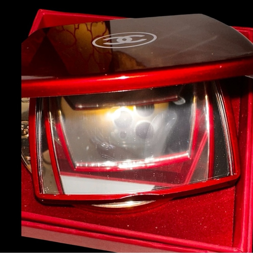Nib Chanel- Double Mirror- Deep Red- With Velvet … - image 1